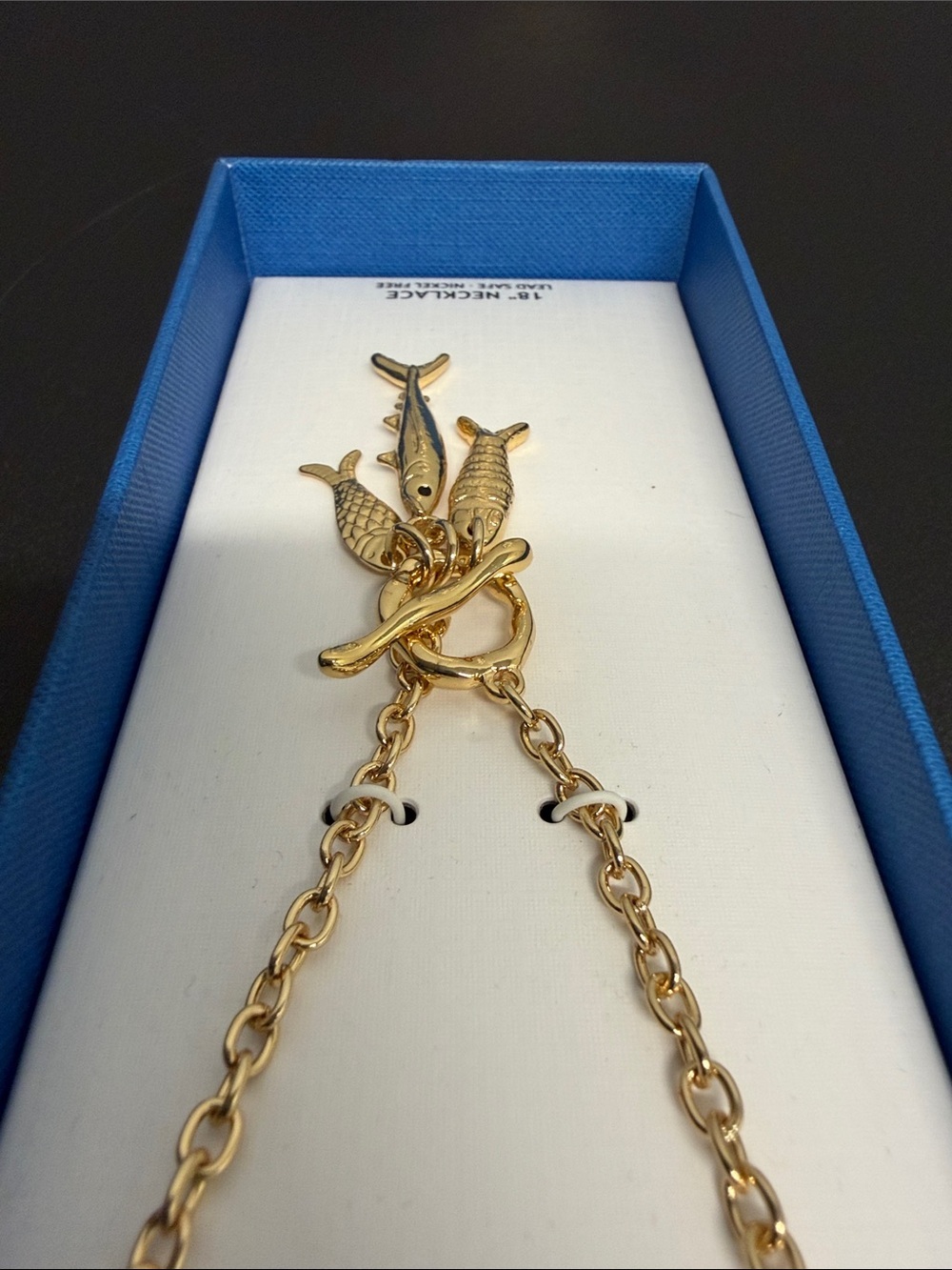 House of Harlow 1960 | Coastal Chic Fish Charm Toggle Necklace ✨ - Picture 8 of 8